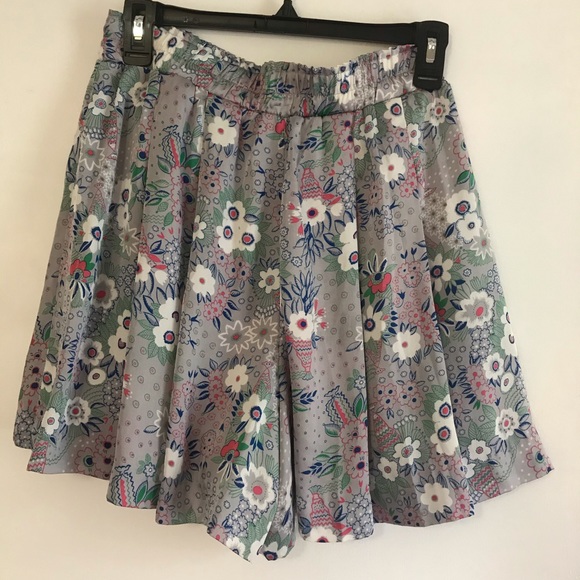 Floral print high waisted shorts - Picture 1 of 2